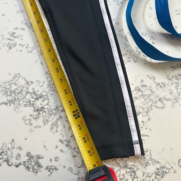 Medium addidas - Picture 4 of 4